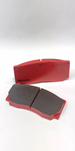 klocki hamulcowe Brembo Racing